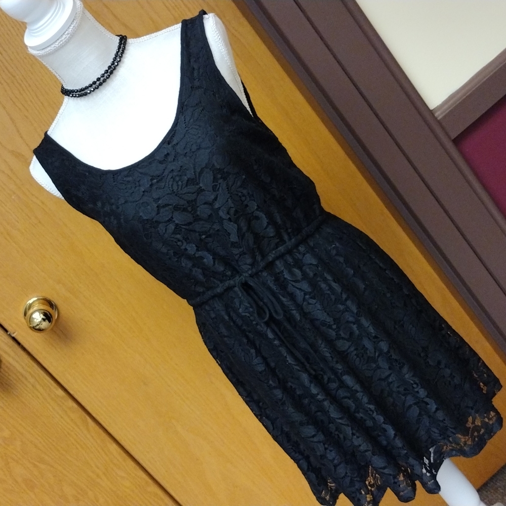 Black Lace Lined Dress By Kensie SZ M